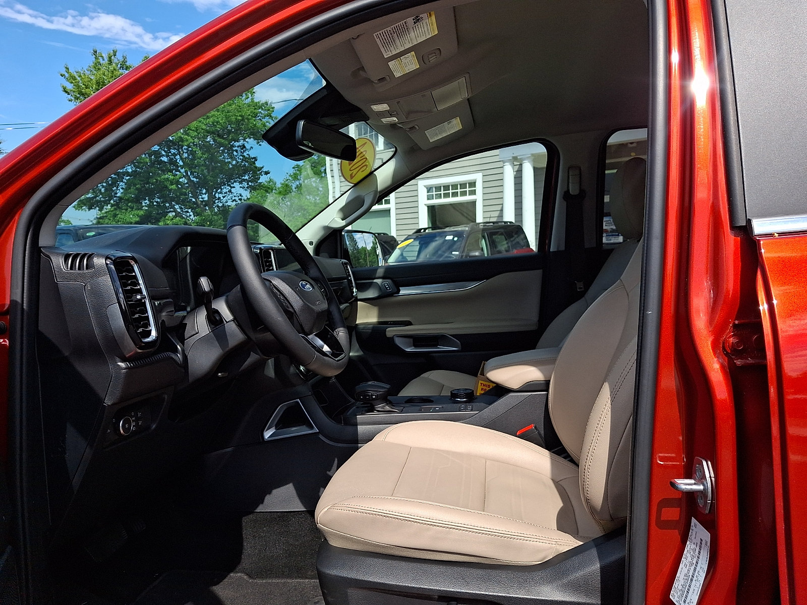 Certified 2024 Ford Ranger Lariat w/ Advanced Towing Package AWD/4WD image 14
