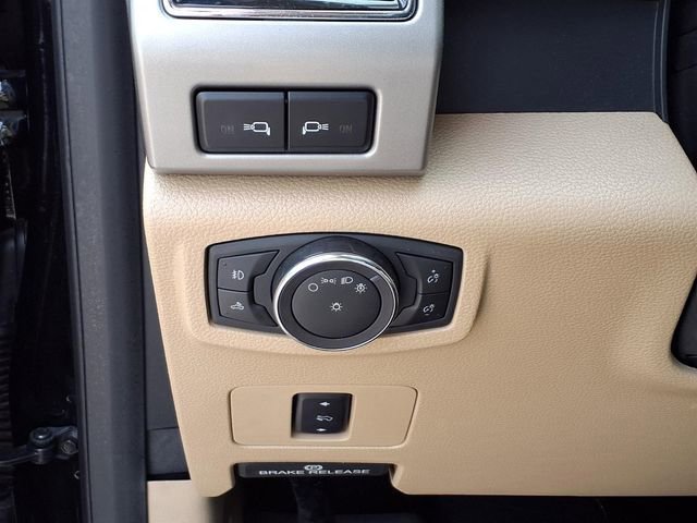 Certified 2019 Ford F250 Lariat w/ Lariat Value Package AWD/4WD image 17