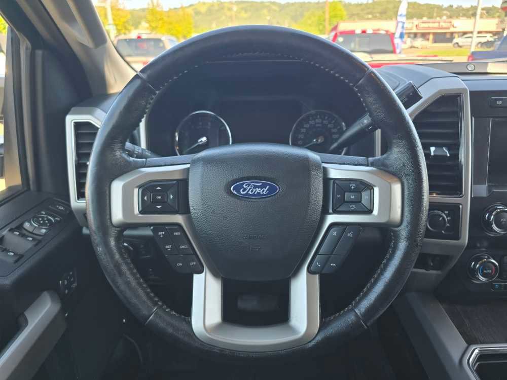 Certified 2020 Ford F350 Lariat w/ Lariat Ultimate Package AWD/4WD image 12