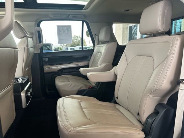 Certified 2023 Ford Expedition Limited image 15