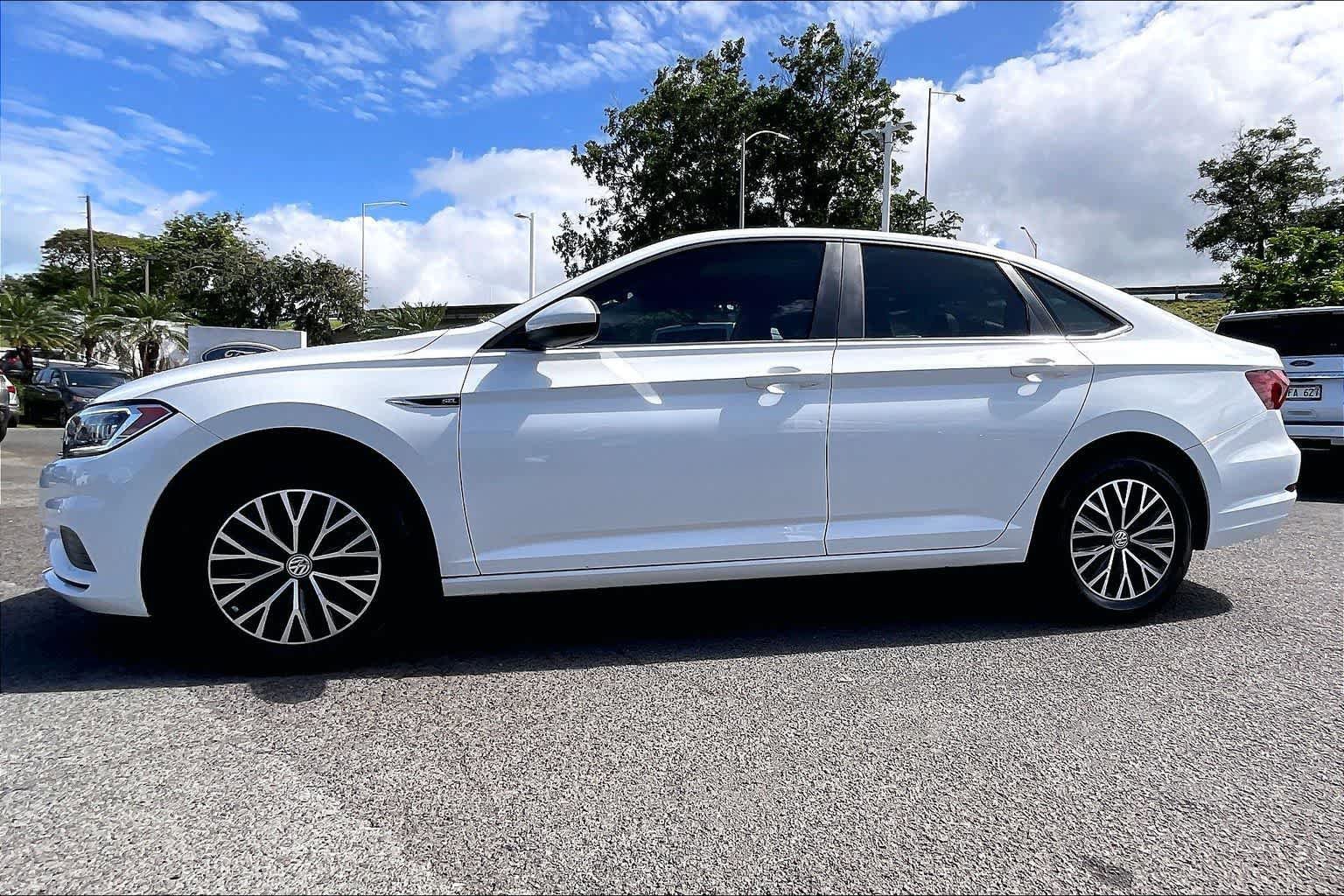 Used 2019 Volkswagen Jetta SEL FWD image 3