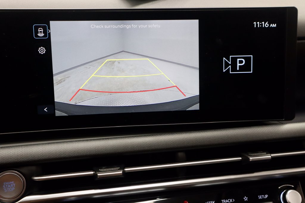 Used 2025 Hyundai Tucson SEL FWD image 2