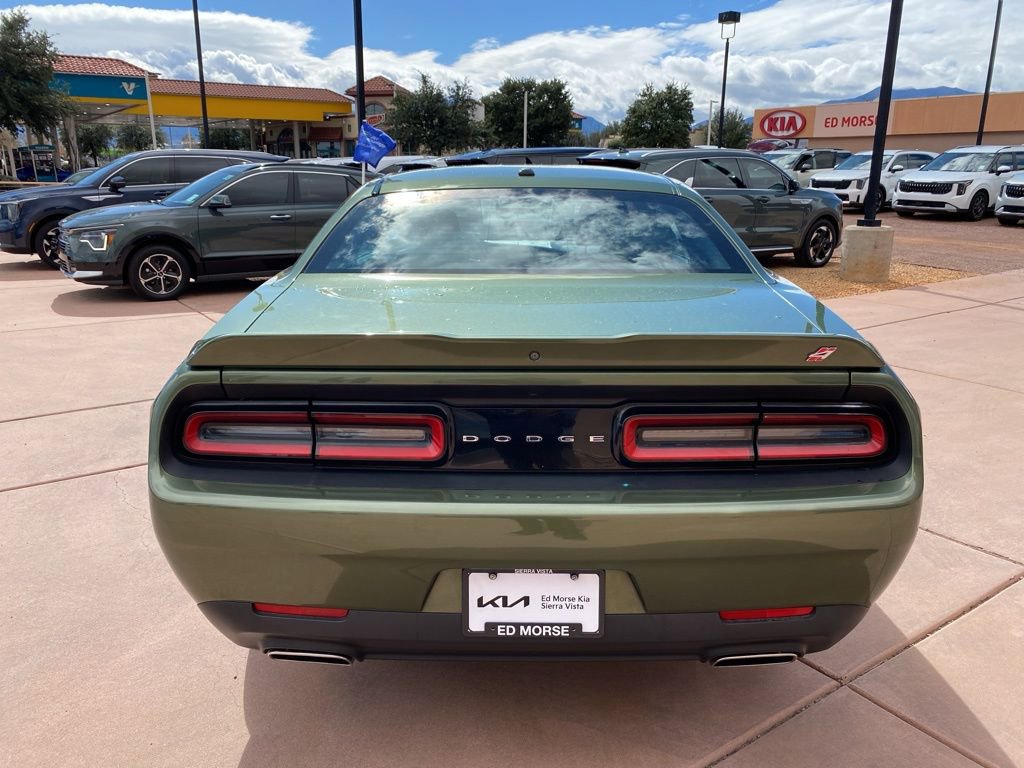 Used 2021 Dodge Challenger SXT AWD/4WD image 7
