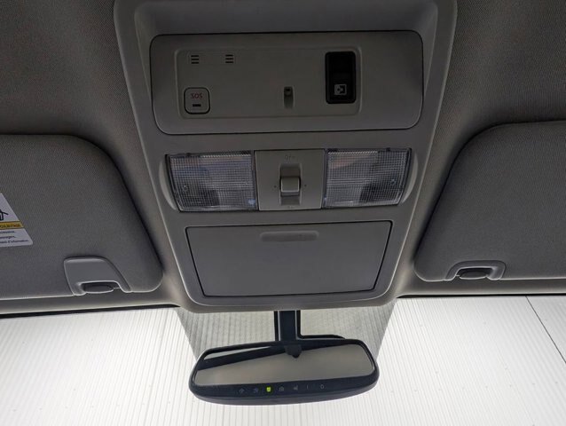 Used 2018 Nissan Titan Platinum Reserve w/ Platinum Utility Package AWD/4WD image 9