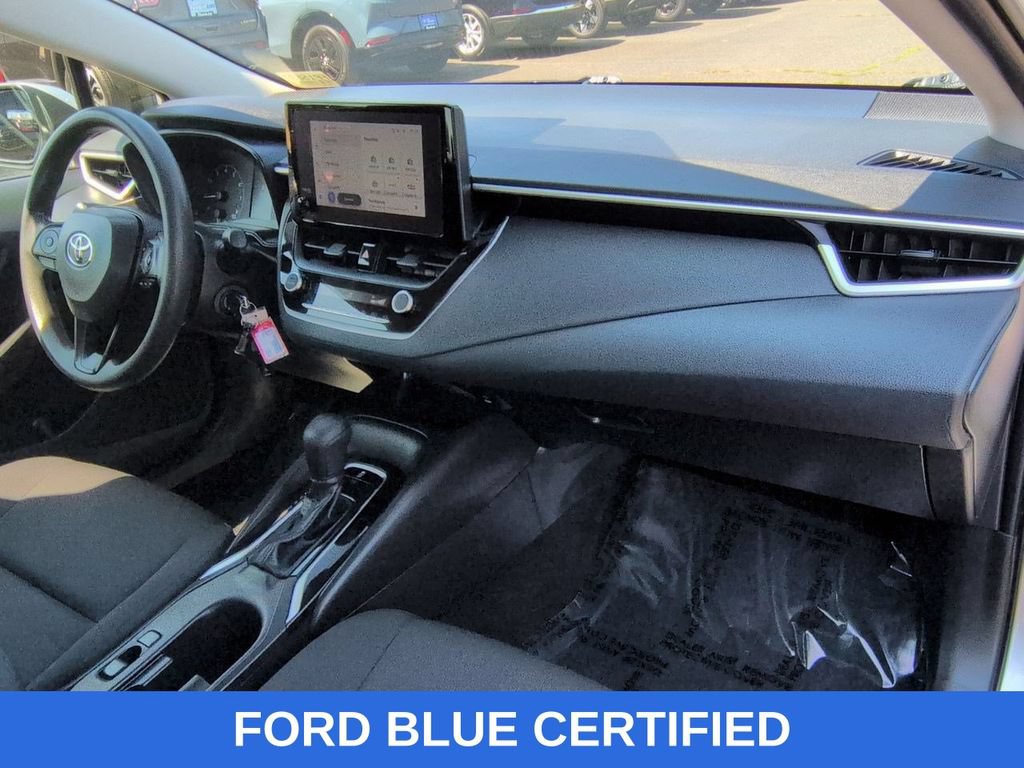 Used 2024 Toyota Corolla LE FWD image 30