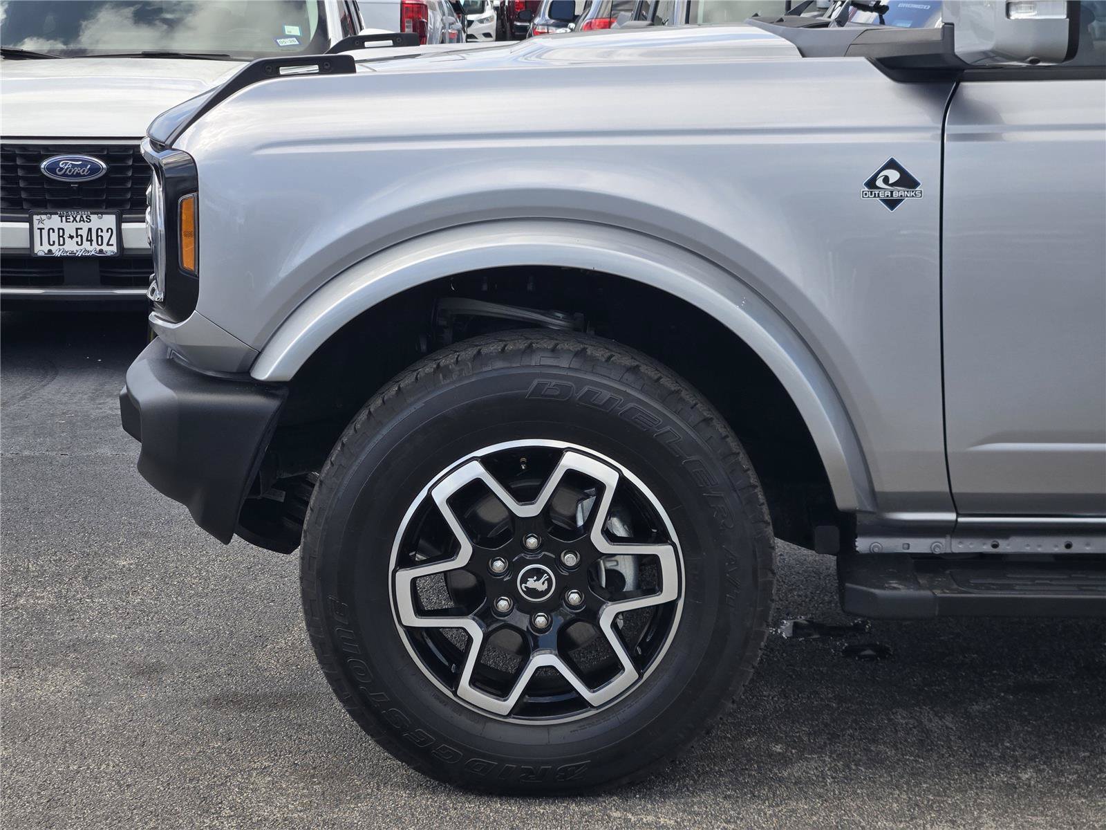 Certified 2023 Ford Bronco Outer Banks AWD/4WD image 9