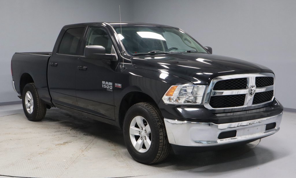 Used 2019 RAM 1500 Classic SLT image 7