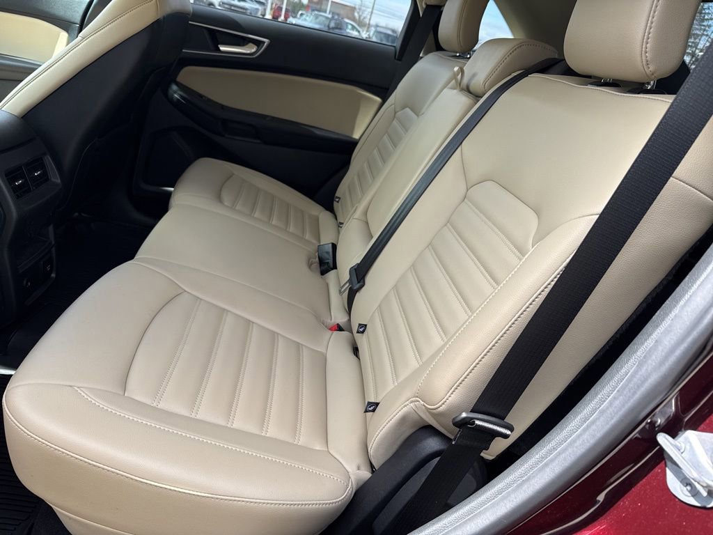 Certified 2023 Ford Edge SEL w/ Convenience Package AWD/4WD image 13