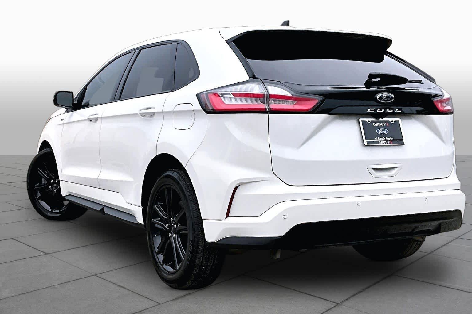 Certified 2022 Ford Edge ST-Line AWD/4WD image 11