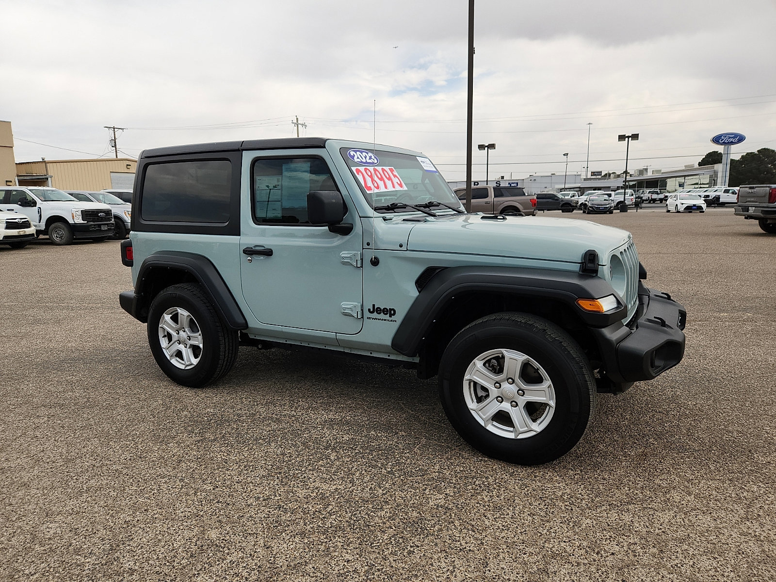 Used 2023 Jeep Wrangler Sport image 7
