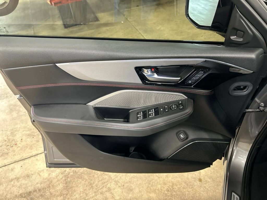 Used 2023 Acura MDX A-Spec AWD/4WD image 15