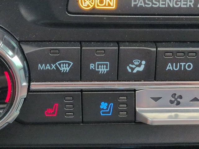 Certified 2022 Ford F450 Platinum w/ FX4 Off-Road Package image 23