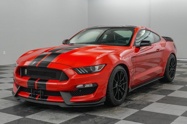 Certified 2019 Ford Mustang Shelby GT350 w/ Technology Package RWD image 7