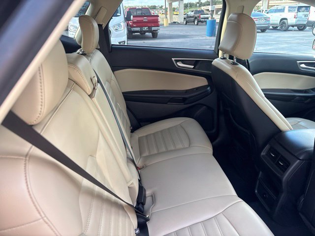 Certified 2024 Ford Edge SEL AWD/4WD image 11