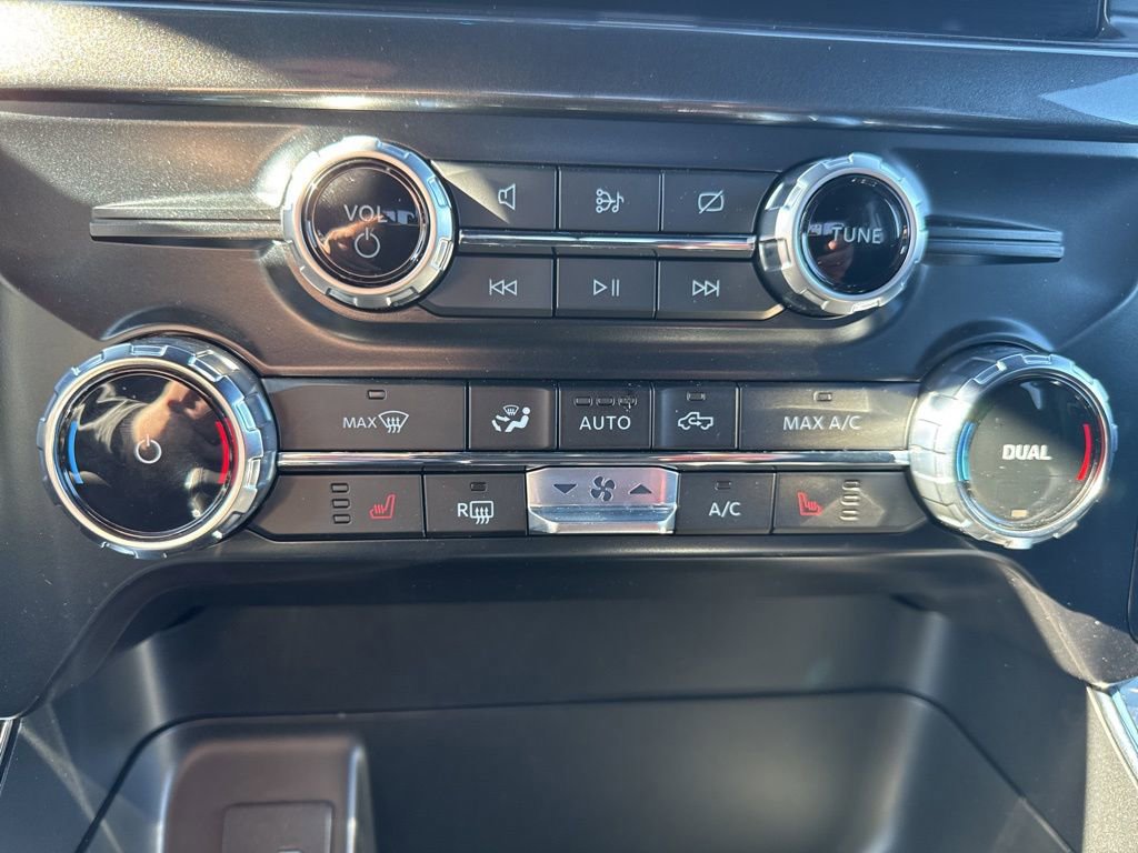 Certified 2023 Ford F150 XLT w/ Equipment Group 302A High image 27