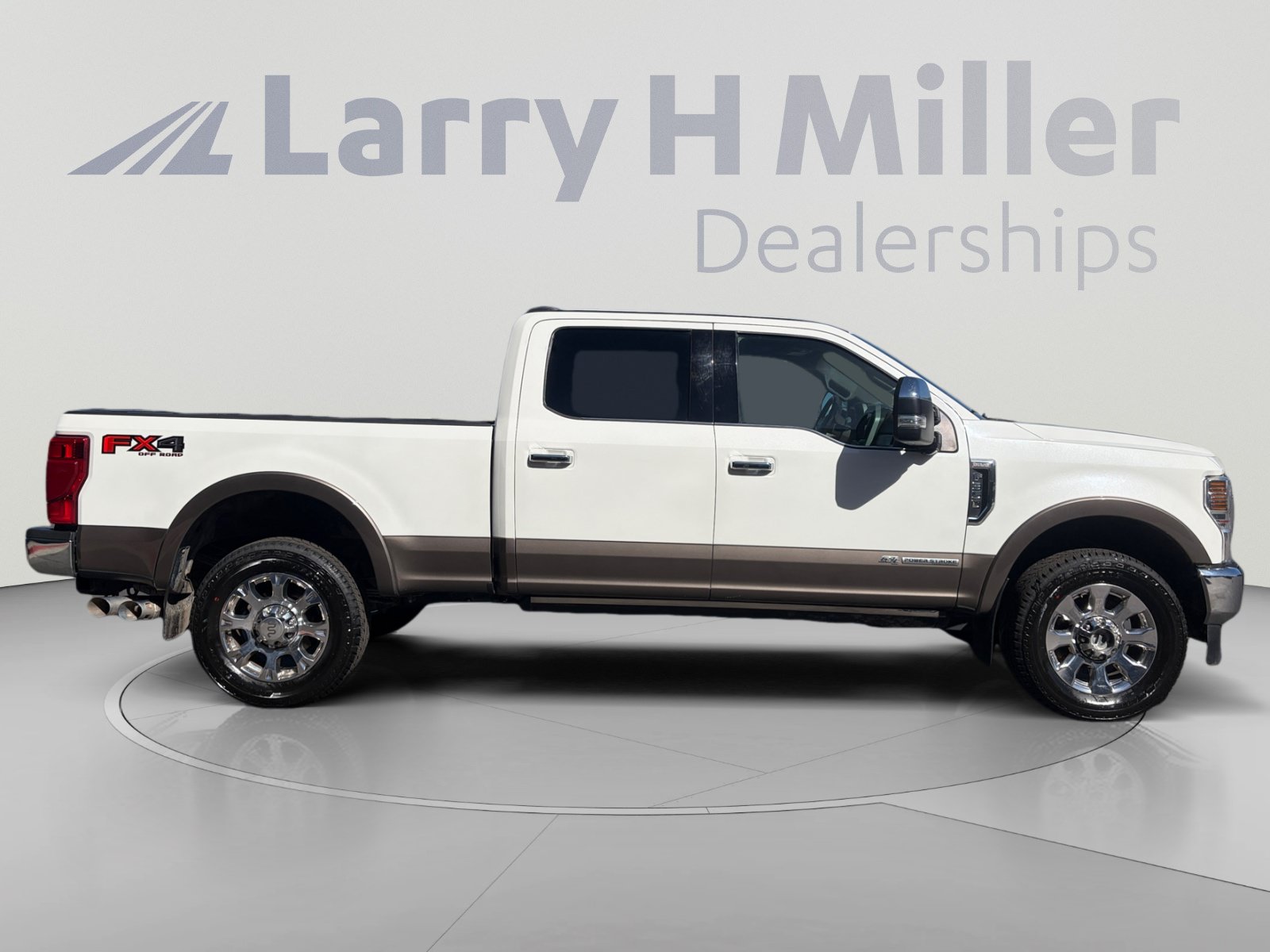 Certified 2022 Ford F350 King Ranch w/ King Ranch Ultimate Package AWD/4WD image 6