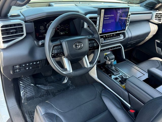 Used 2023 Toyota Sequoia Platinum AWD/4WD image 20