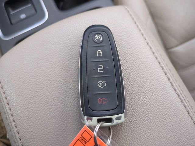 Certified 2017 Ford Escape Titanium w/ Equipment Group 301A FWD image 33