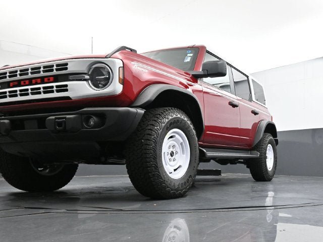 Certified 2025 Ford Bronco Heritage Edition AWD/4WD image 27