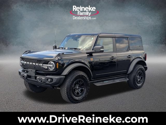 Certified 2025 Ford Bronco Badlands AWD/4WD image 1