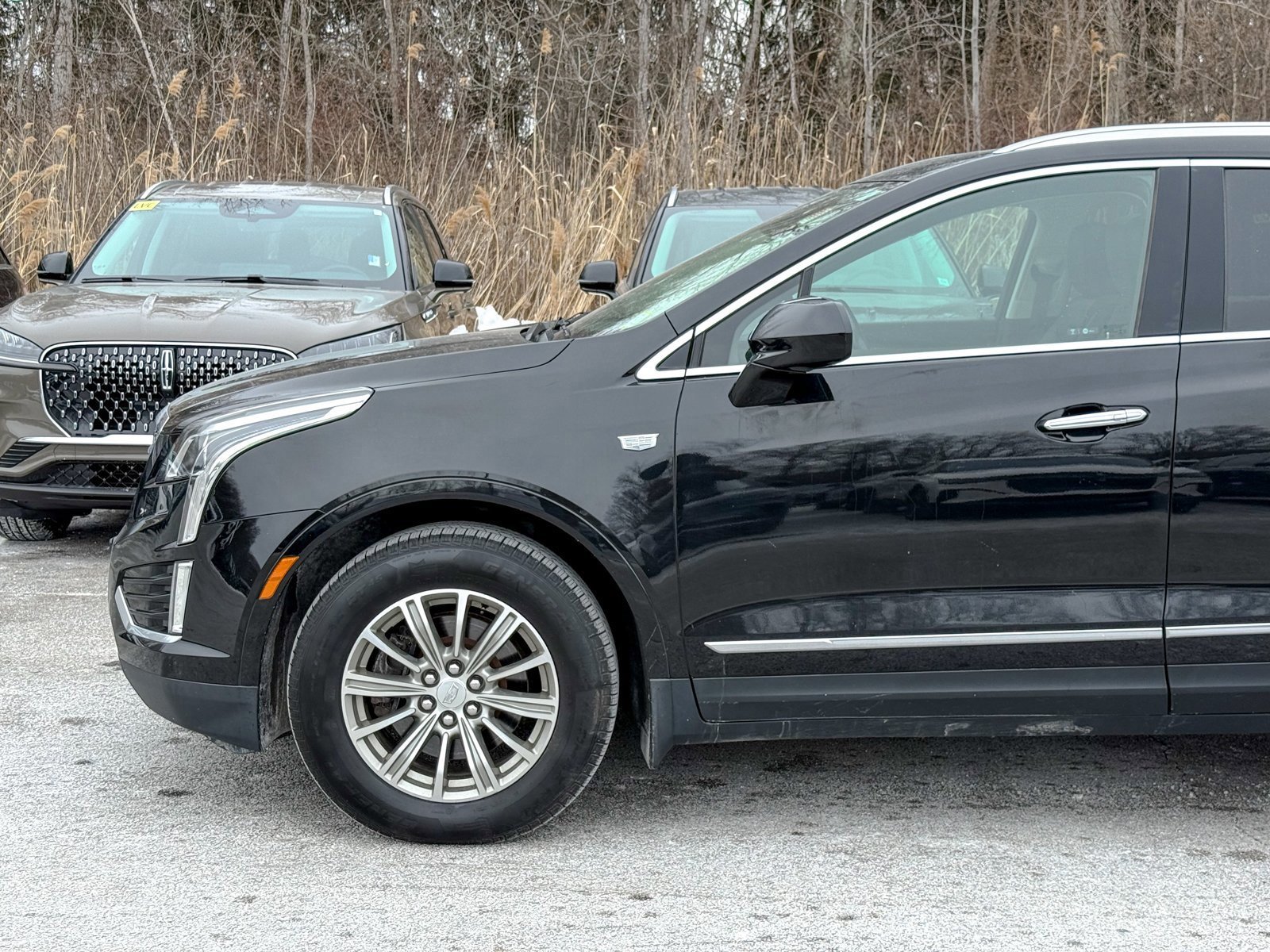 Used 2018 Cadillac XT5 Luxury w/ Driver Awareness Package image 10