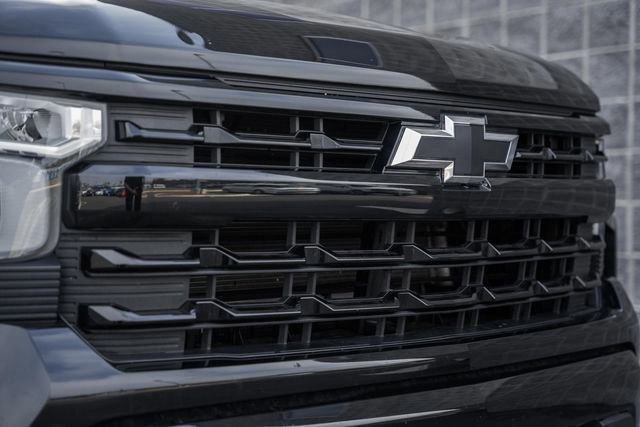 Used 2023 Chevrolet Silverado 1500 RST w/ LPO, Dark Essentials Package image 15