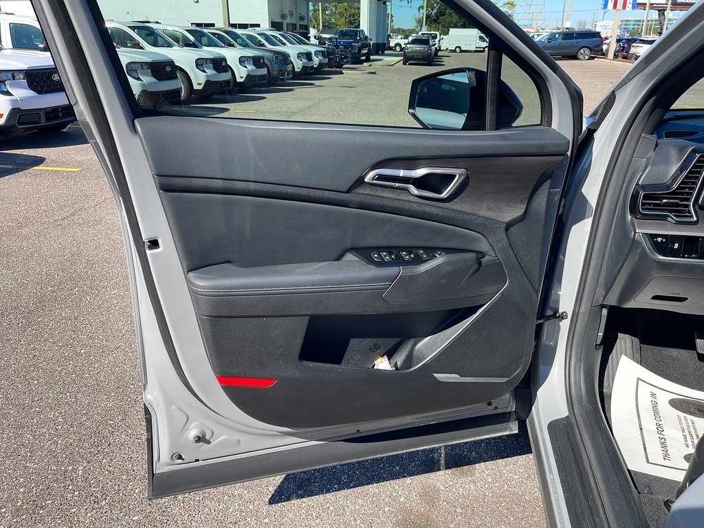 Used 2023 Kia Sportage X-Line image 8