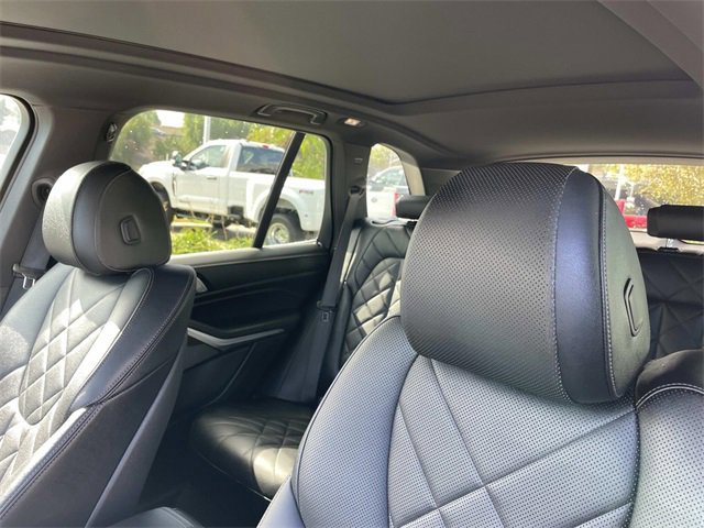 Used 2024 BMW X5 sDrive40i w/ Premium Package image 19