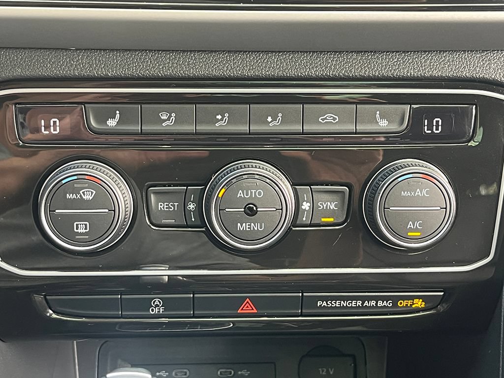 Used 2022 Volkswagen Atlas SE AWD/4WD image 25