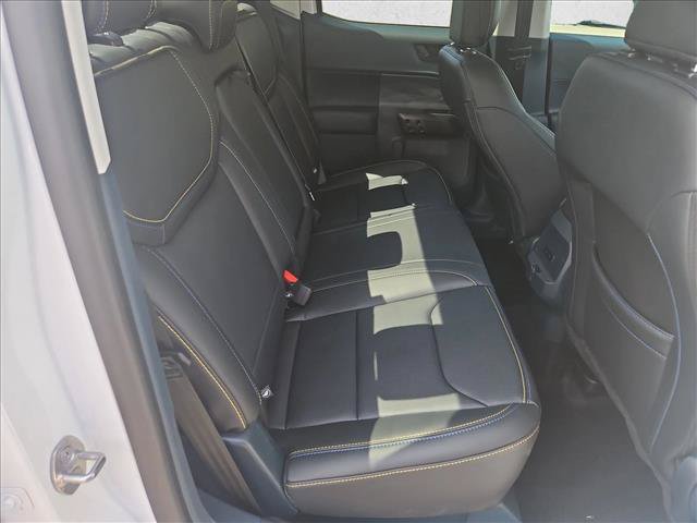 Certified 2025 Ford Maverick Lobo AWD/4WD image 18