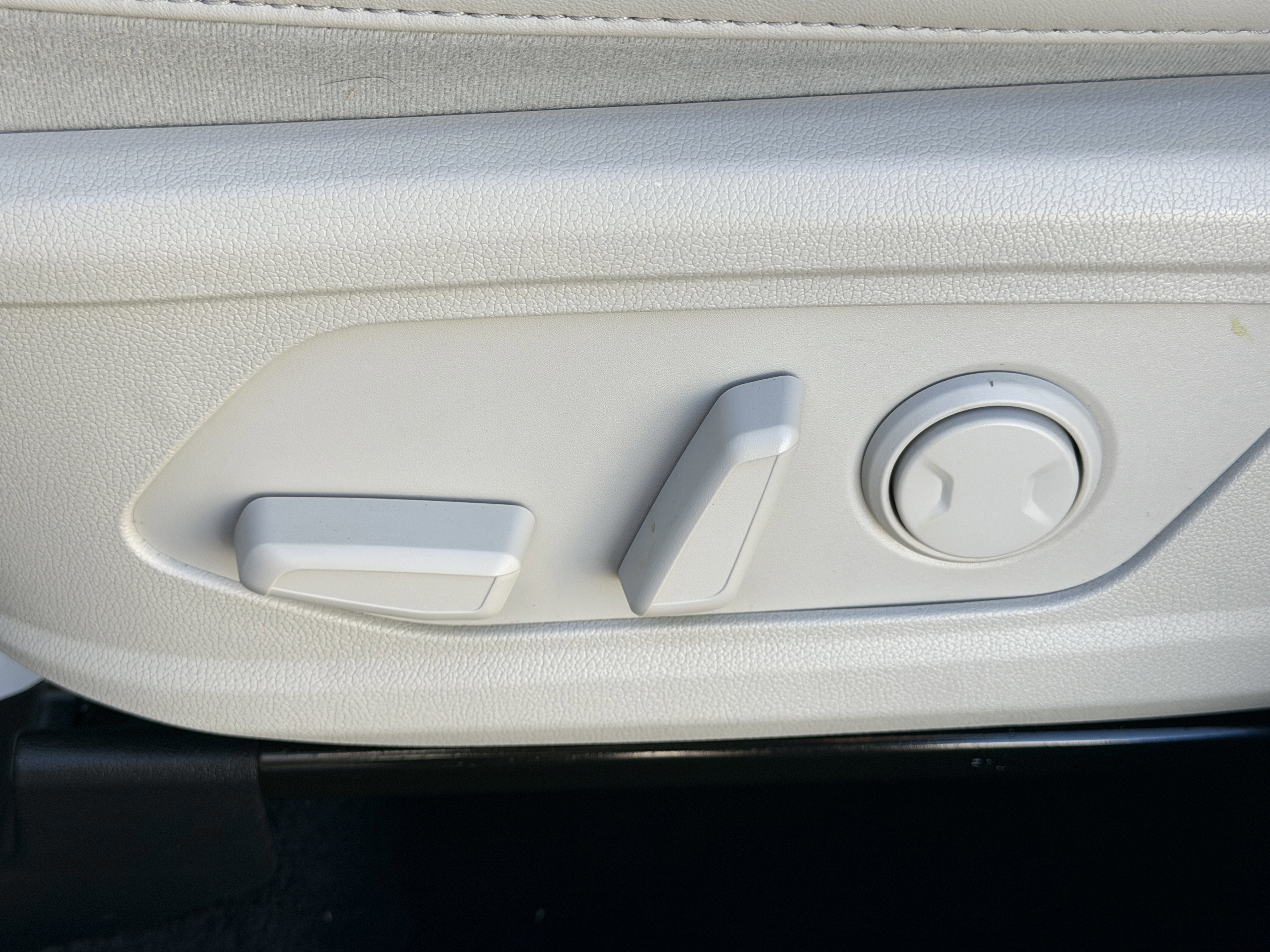 Used 2021 Kia Sorento SX image 15