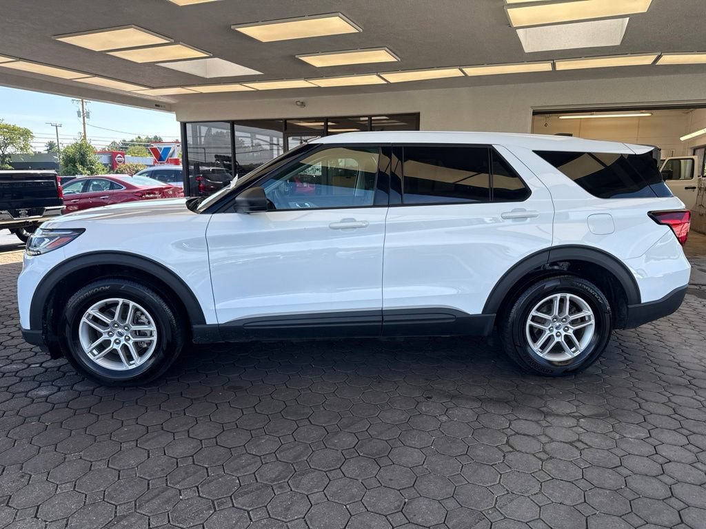 Certified 2026 Ford Explorer Active AWD/4WD image 9