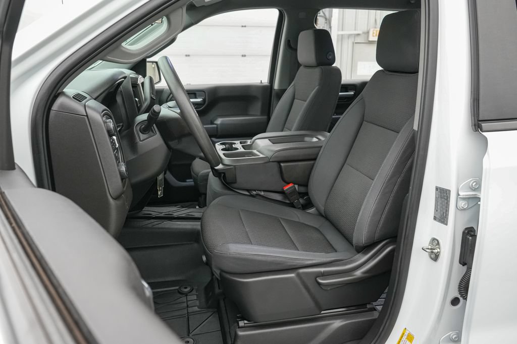 Used 2019 Chevrolet Silverado 1500 Custom Trail Boss w/ Custom Convenience Package AWD/4WD image 12