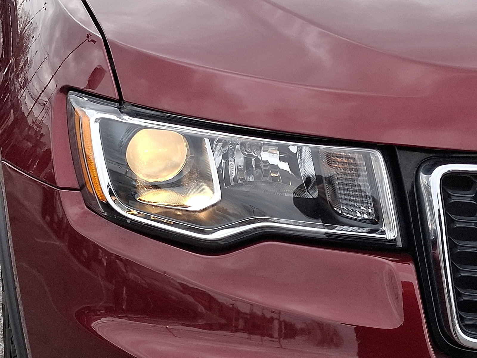 Used 2021 Jeep Grand Cherokee Limited image 9