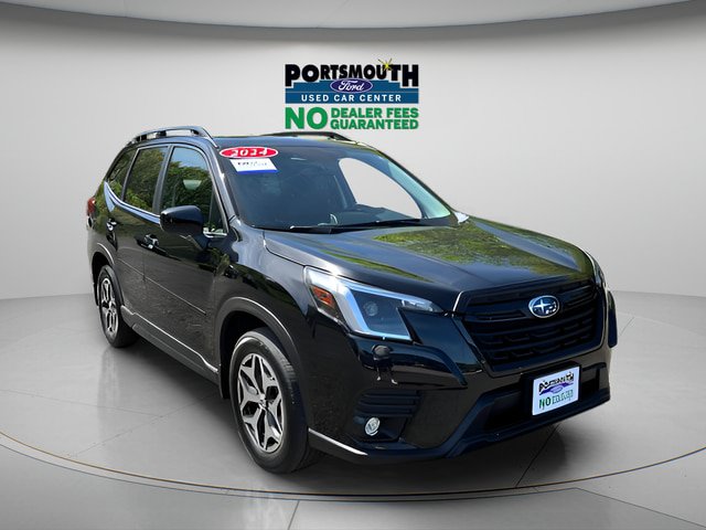 Used 2023 Subaru Forester Premium AWD/4WD image 1