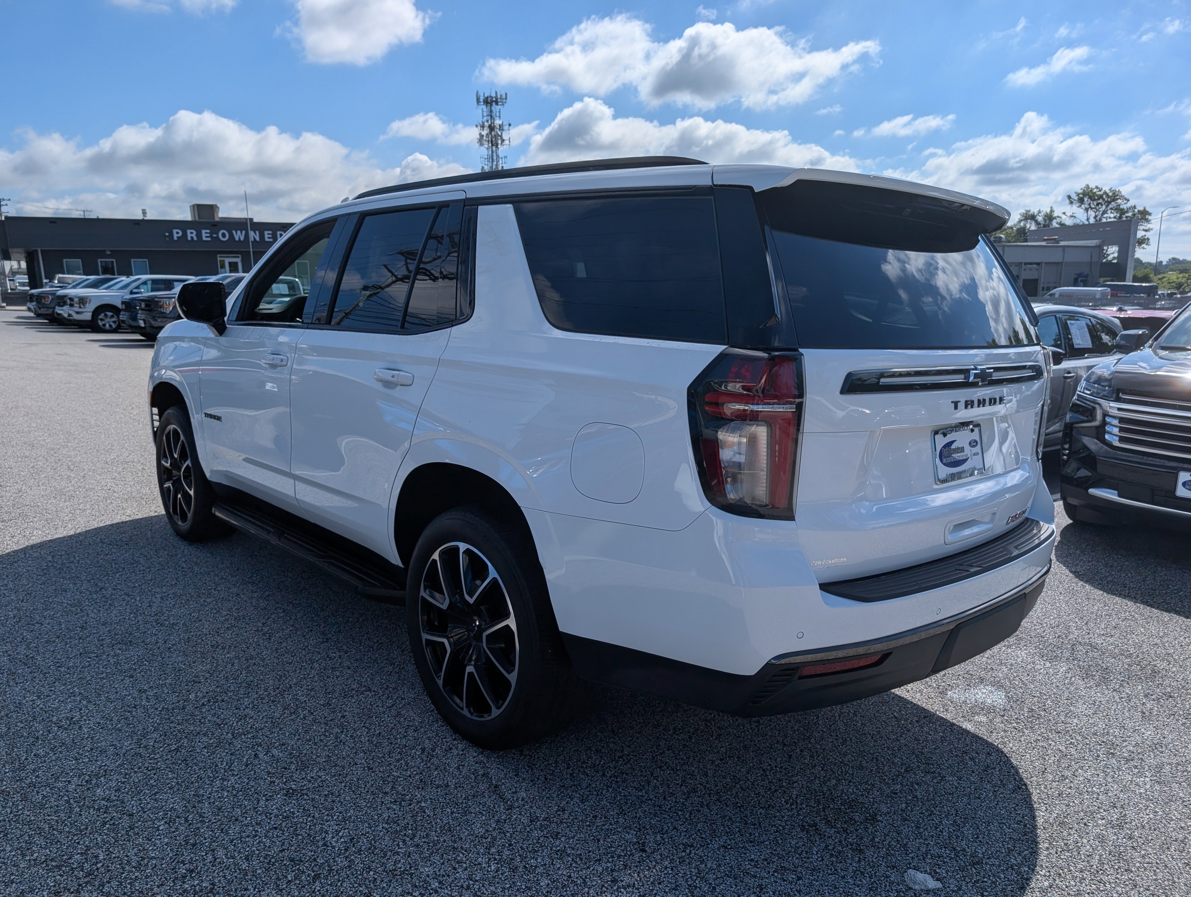 Used 2021 Chevrolet Tahoe RST w/ Rear Media and Nav Package image 5