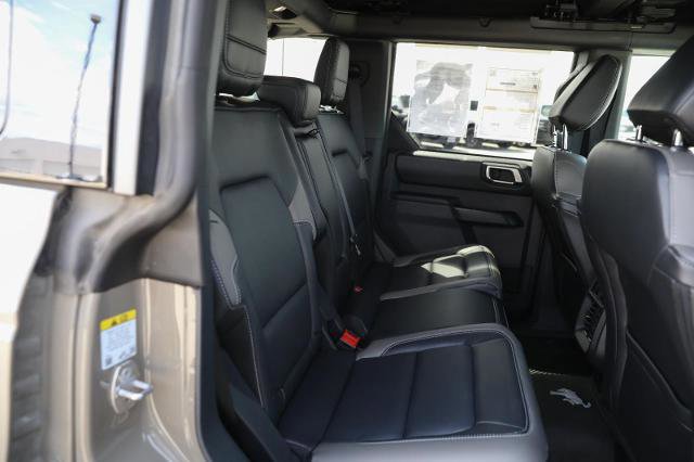 Certified 2025 Ford Bronco Outer Banks AWD/4WD image 38