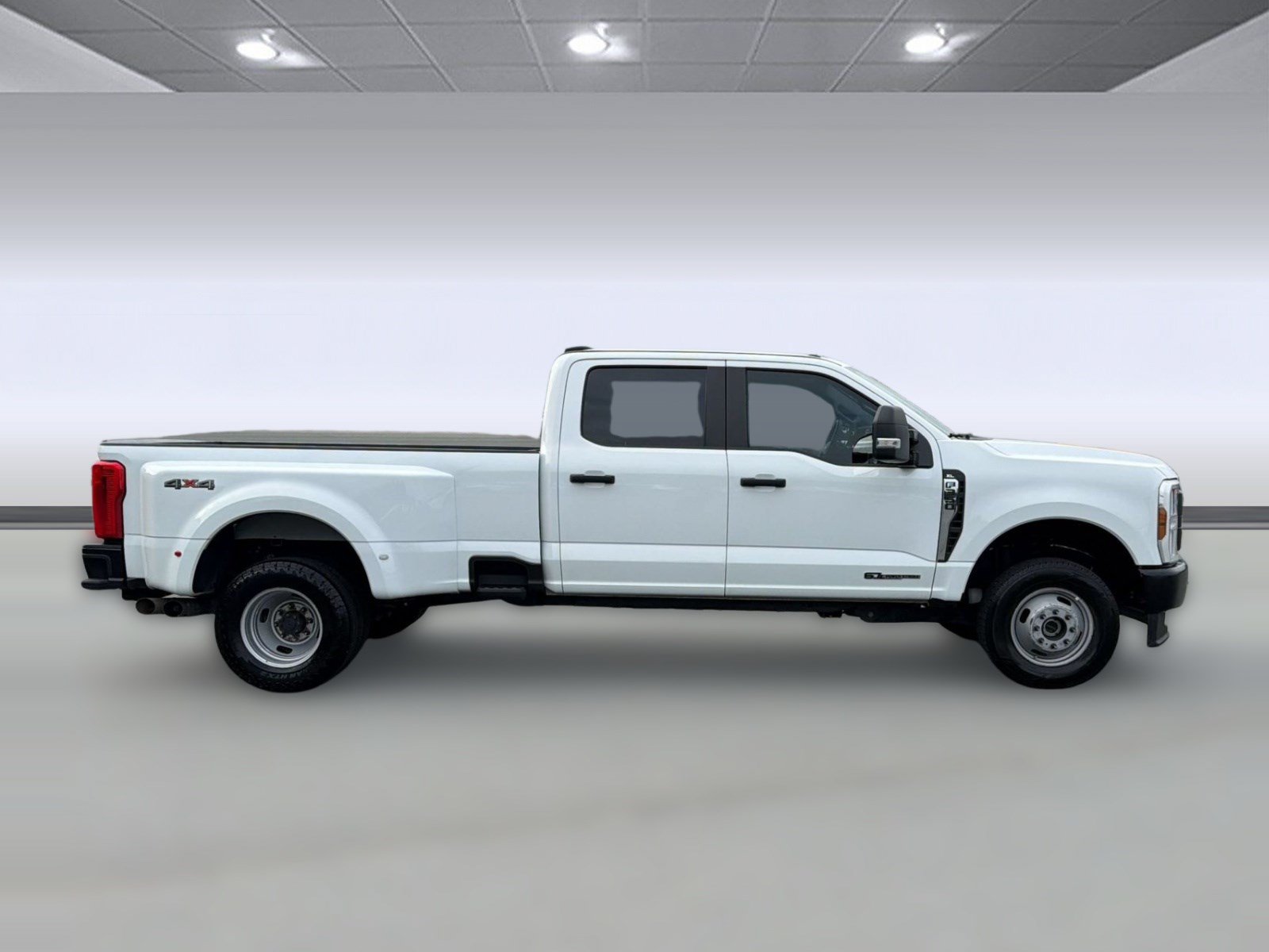 Certified 2025 Ford F350 XL AWD/4WD image 8