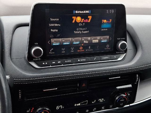 Used 2023 Nissan Rogue SV w/ SV Premium Package image 17