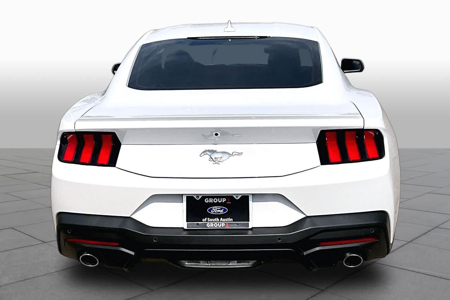 Certified 2024 Ford Mustang Premium RWD image 5