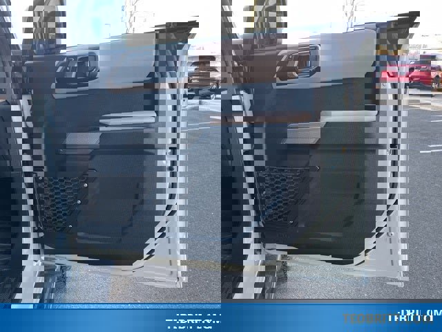 Certified 2022 Ford Bronco Wildtrak image 24