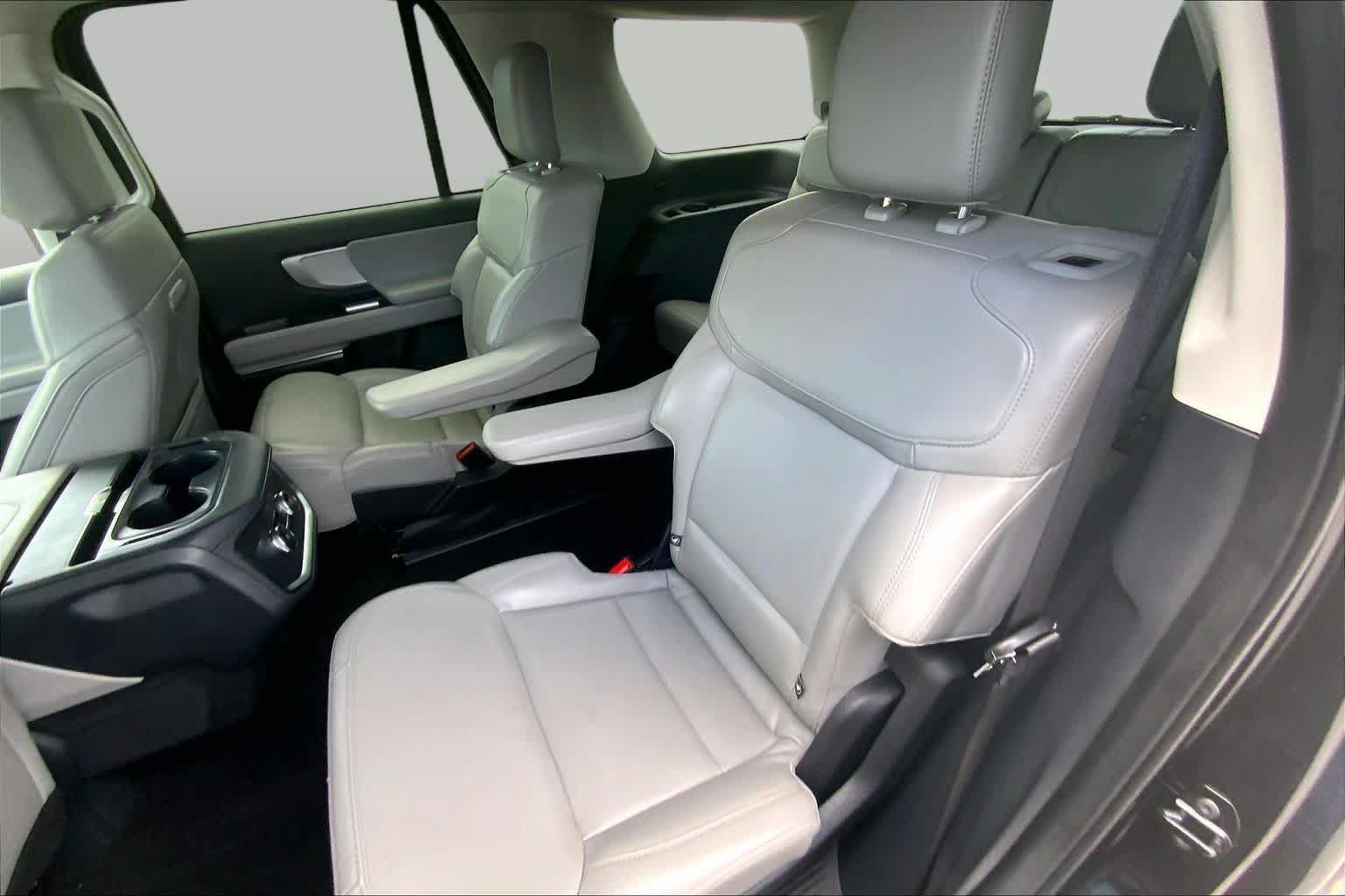 Certified 2026 Ford Expedition Active RWD image 21