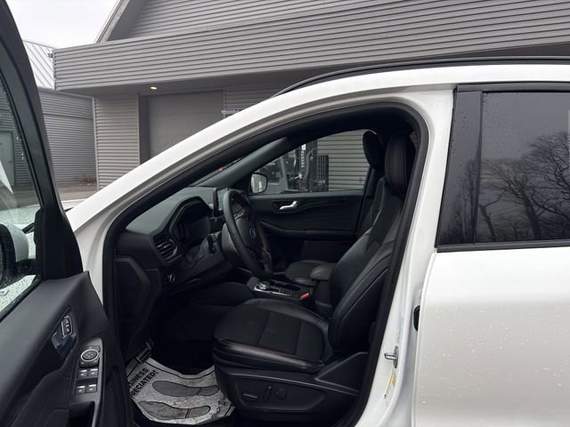 Certified 2024 Ford Escape ST-Line Select image 21