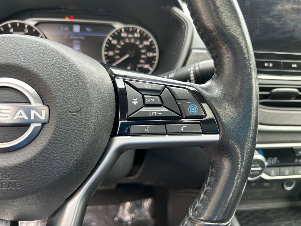 Used 2023 Nissan Altima 2.5 SL FWD image 23