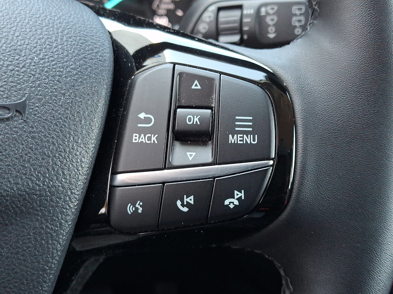 Certified 2022 Ford Escape SE w/ Convenience Package image 25