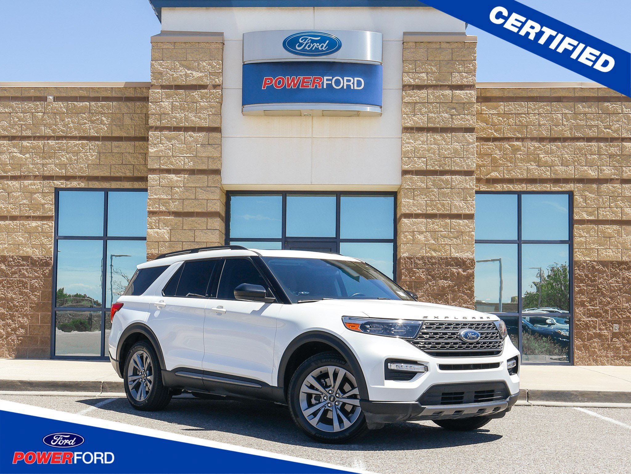 Certified 2022 Ford Explorer XLT w/ Equipment Group 202A RWD image 1