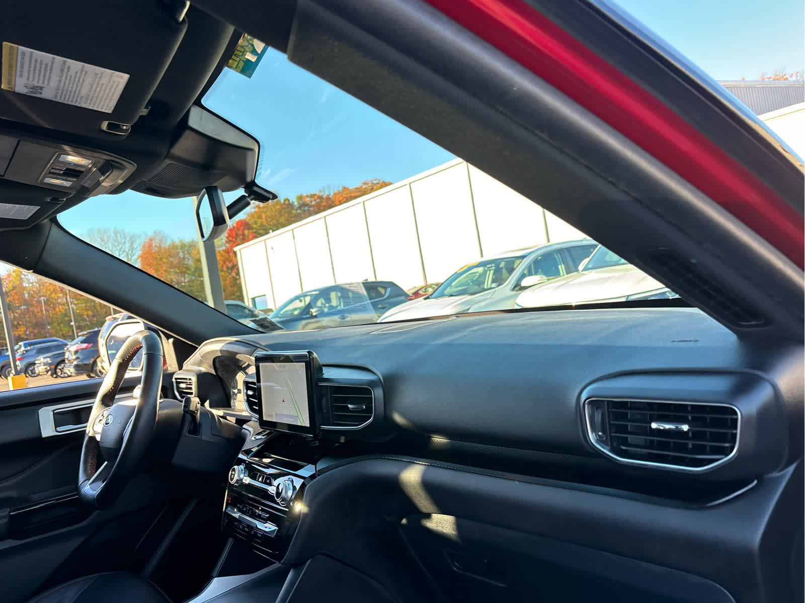 Certified 2023 Ford Explorer ST-Line w/ Class IV Trailer Tow Package image 32