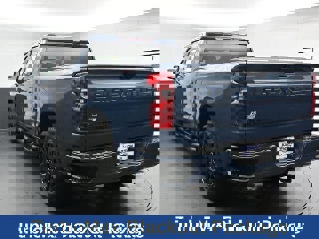 Used 2024 Chevrolet Silverado 1500 Custom w/ Turbomax Blackout Package AWD/4WD image 6