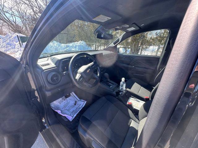 Used 2024 Chevrolet Colorado W/T RWD image 12