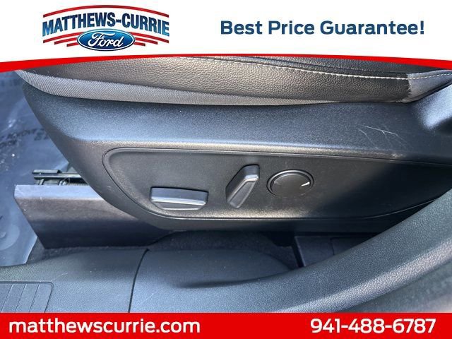 Certified 2020 Ford Escape Titanium w/ Titanium Premium Package 2.0 image 10